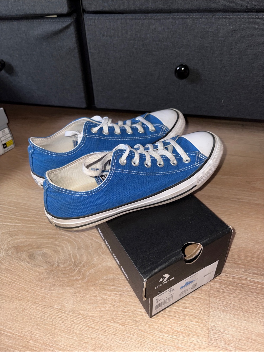 Blue Converse - Picture 4 of 5